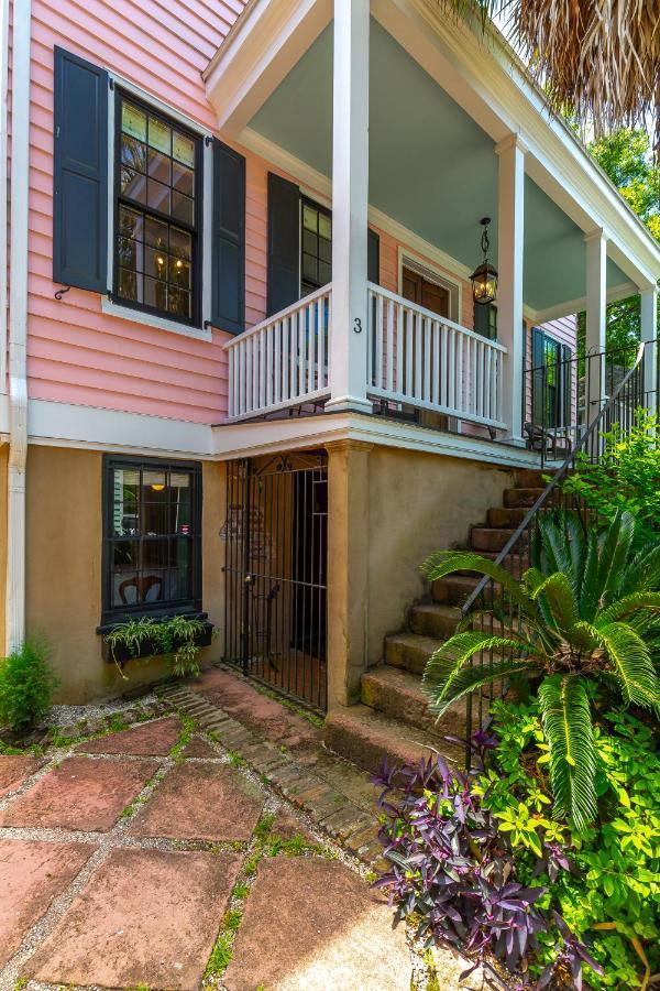 The Most Charming Old Brick Alley In Charleston Bagian luar foto